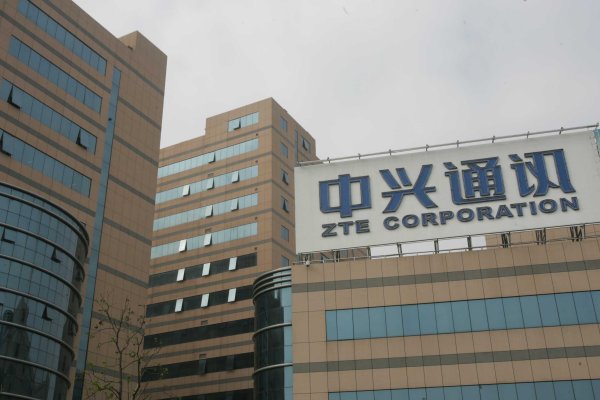 配资平台开户 吴清：要求为每只基金产品设定清晰的业绩比较基准